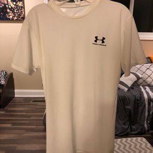 Under armor unisex shirt